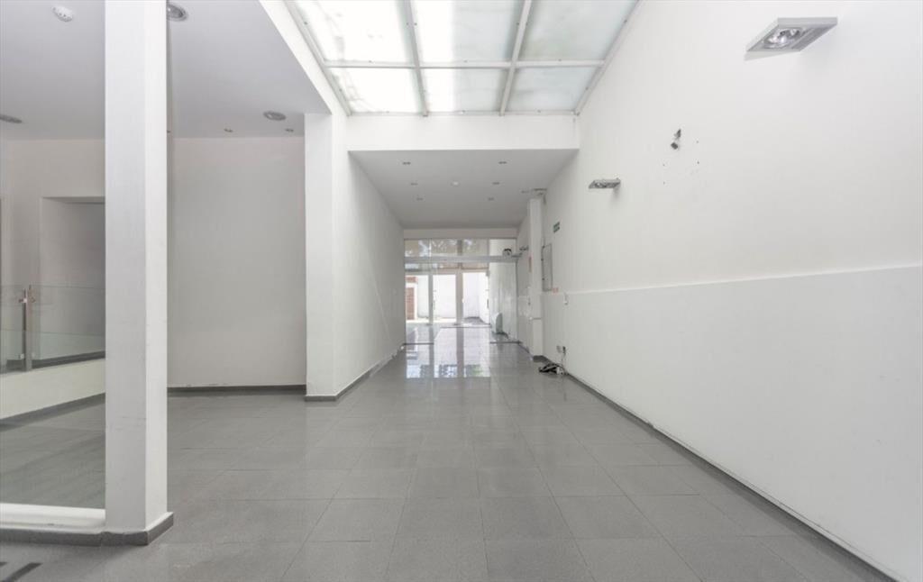 Casa en alquiler en Tres Cruces para empresa