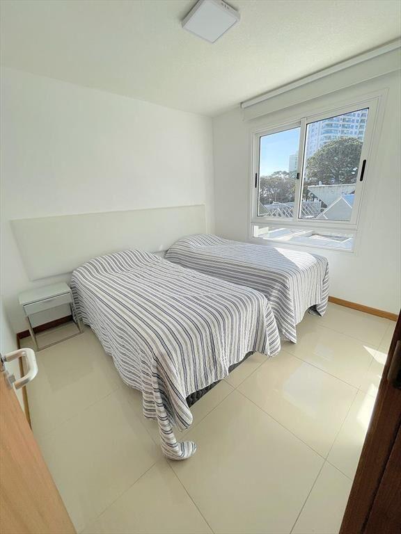 Apartamento en venta de 2 dormitorios con parrillero propio