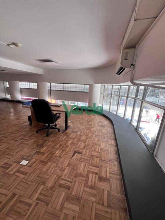 alquiler oficina amplia sobre 18 cordon luz va en