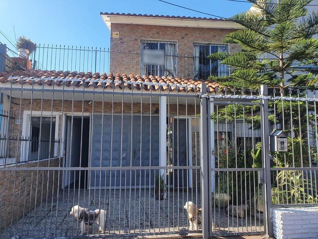 Edificio . Propios prox Hospital Militar