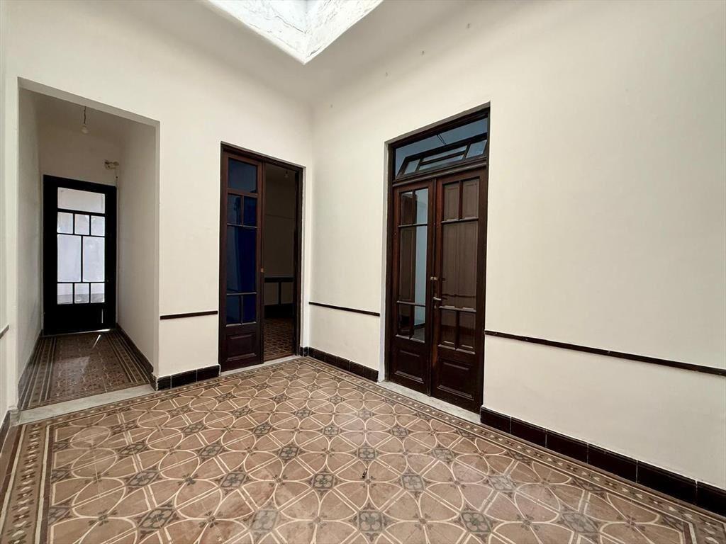 VENTA DE CASA 4 DORM Y LOCAL EN GOES