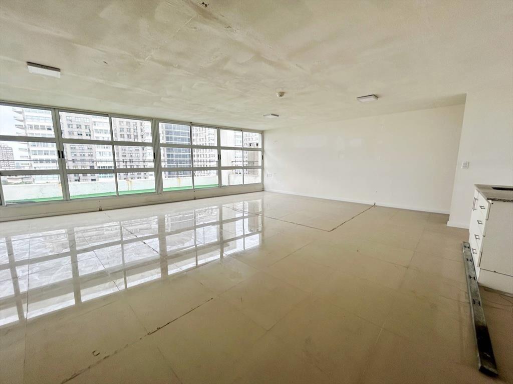 Venta apartamento duplex en Parque Batlle