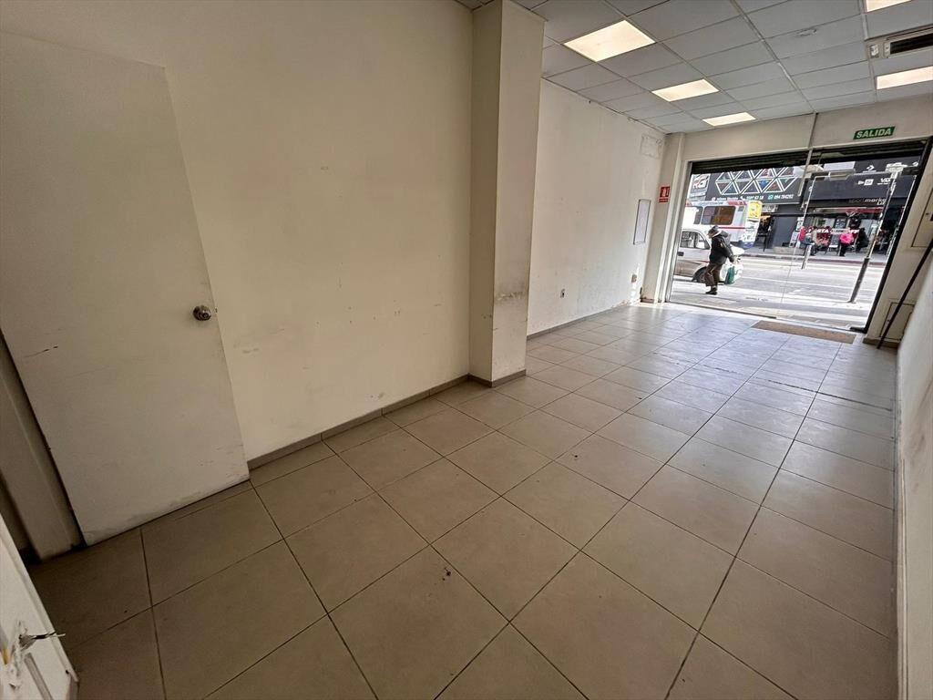 8 de Octubre y Serrato, 90 m2, 4 mts de frente, excelente e