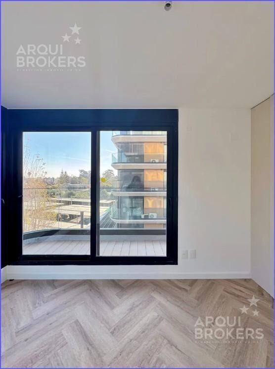 Apartamento de dos dormitorios en alquiler en Barra de Carr