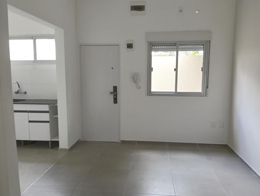 Alquiler monoambiente en complejo cerrado- Carrasco Norte