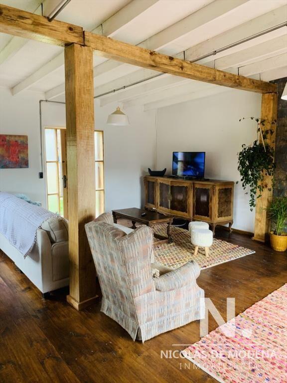 Casa en Venta a 50 metros del Mar, 4 dormitorios, Balneario