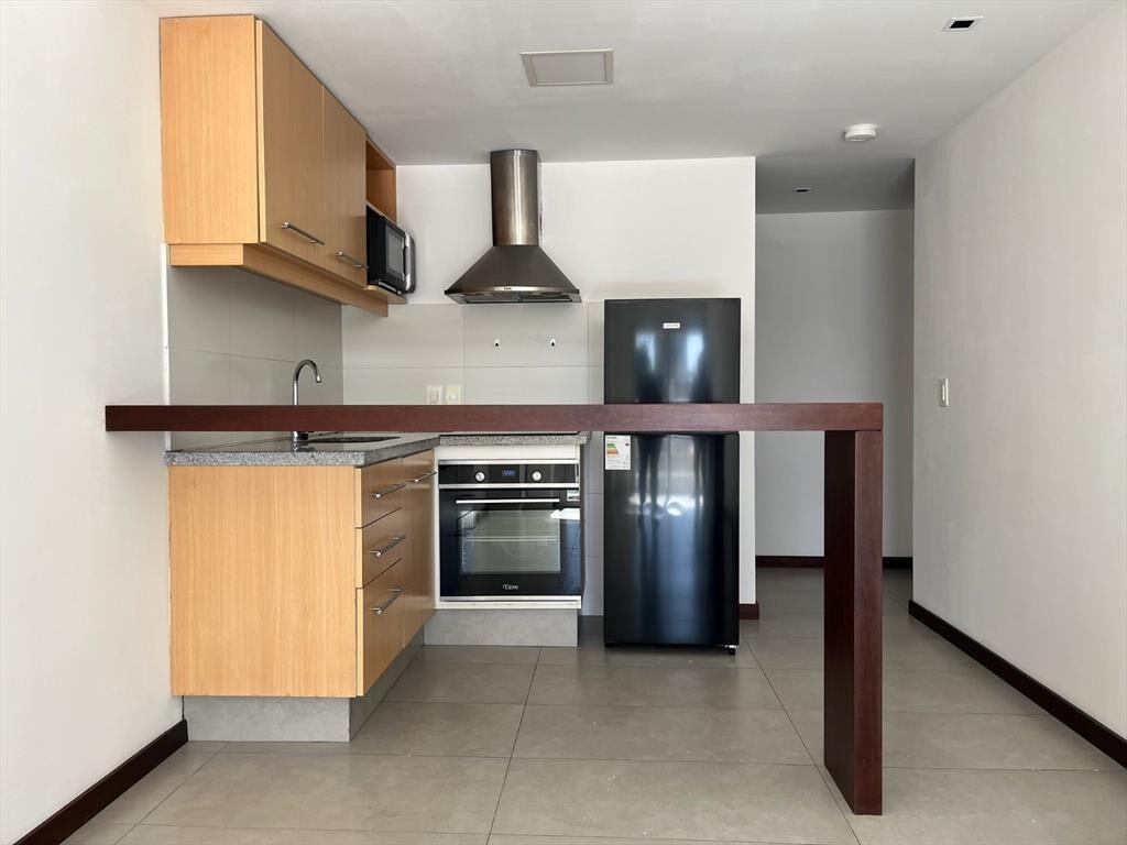 Apartamento en Alquiler en Buceo Monoambiente Semi Equipado