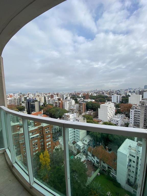 Av Brasil prox Rambla, piso alto, equipado, piscina, gym, s