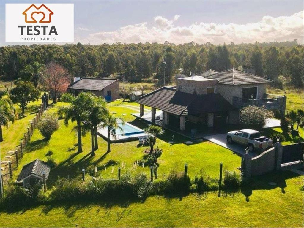 Se vende hermosa y moderna casa en Balneario Bello Horizonte