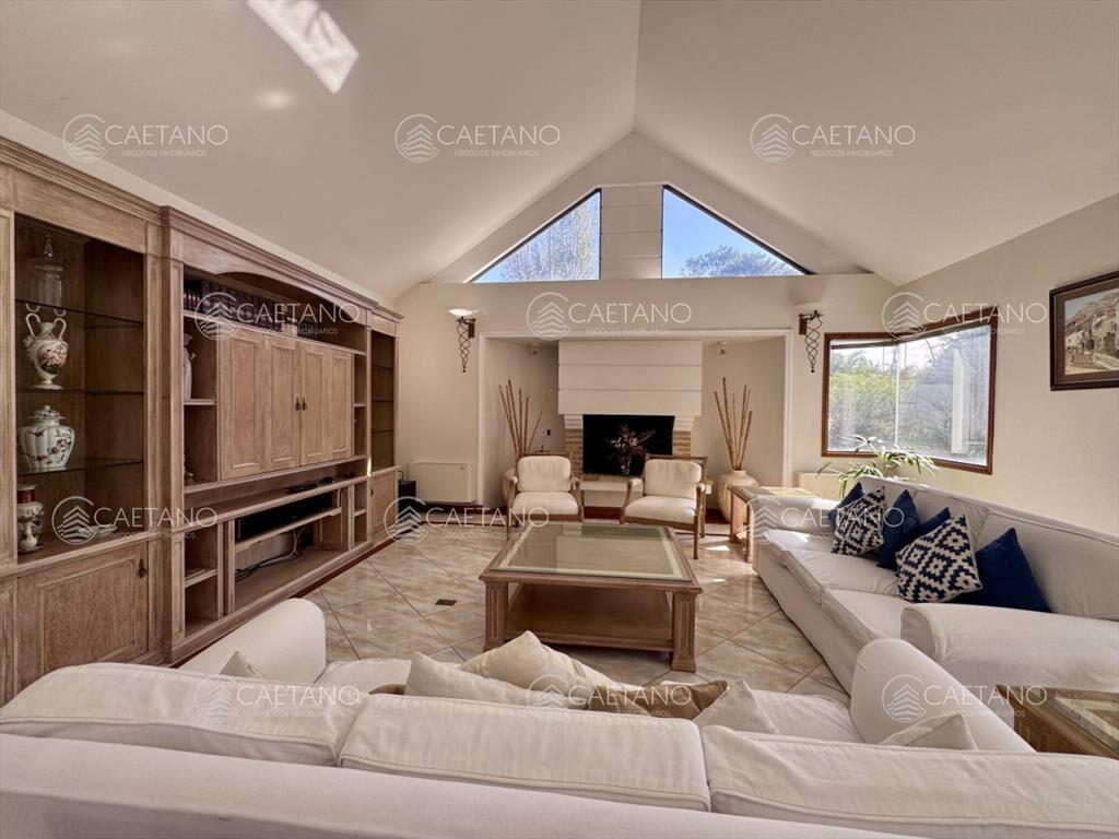 En alquiler Maravillosa casa en zona San Rafael,