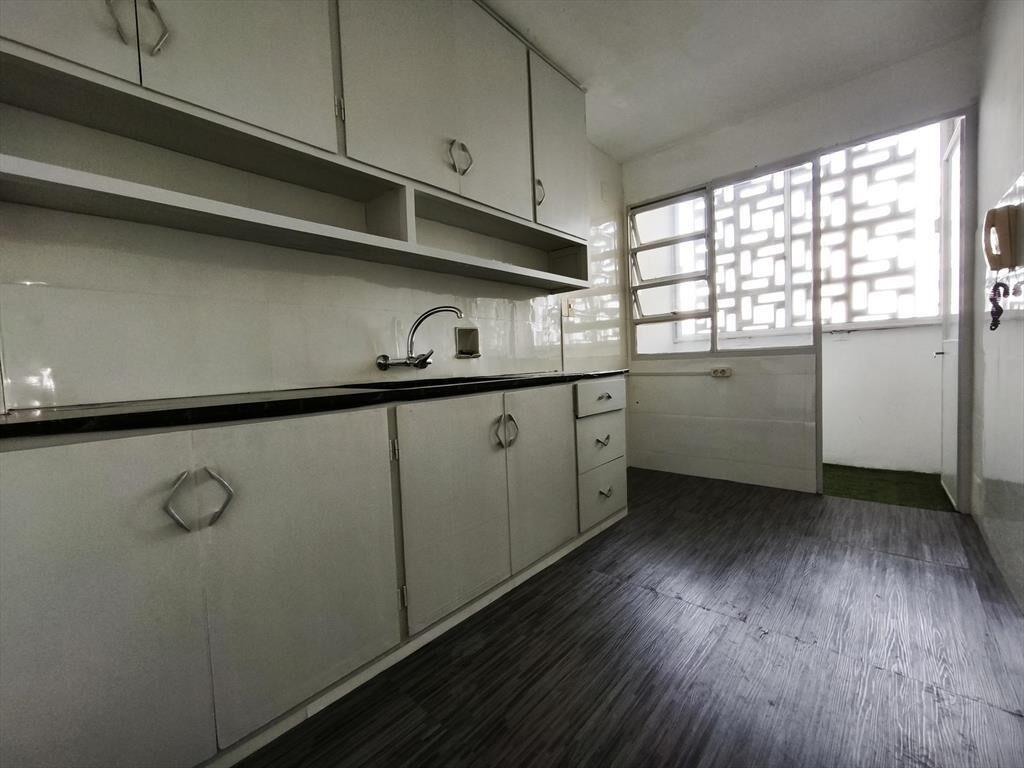 Venta en Parque Rodó de Apartamento de Dos Dormitorios con