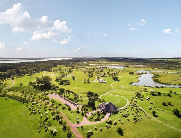 Venta Lote en Barrio Privado Carmelo Golf - Colonia