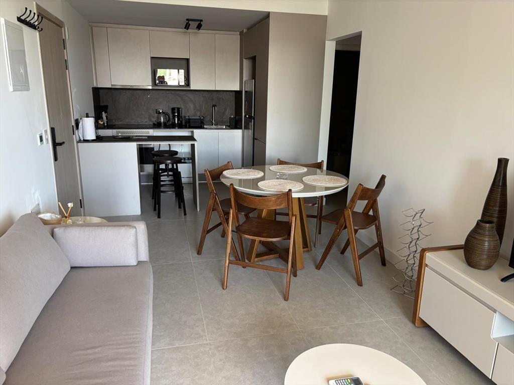Apartamento en alquiler de 1 dormitorio en edif. Wave Brava