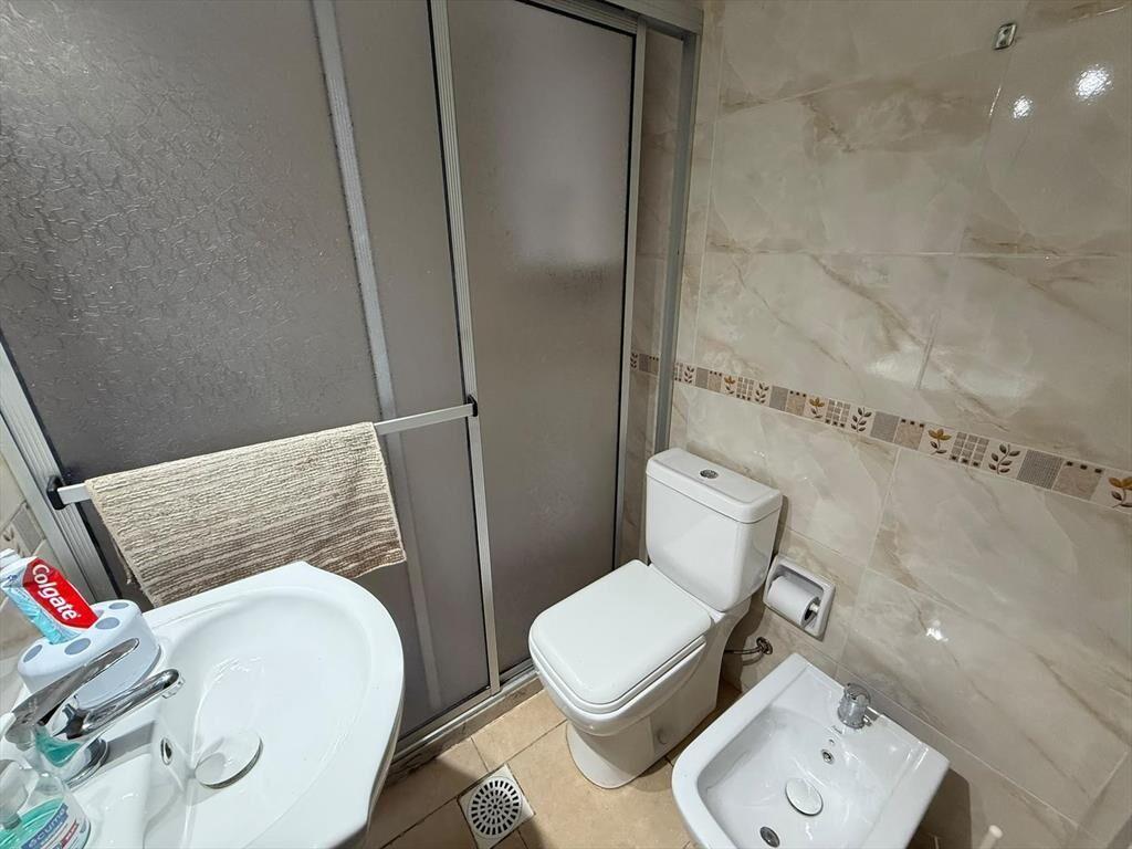 Alquiler anual apartamento 1 dormitorio a pasos de El Emir
