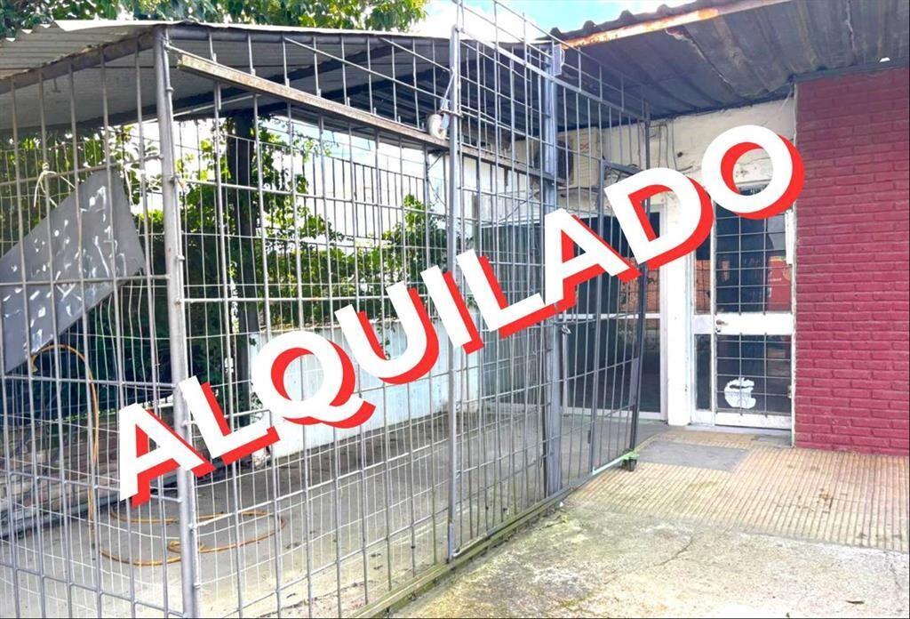 *** ALQUILADO *** BUEN LOCAL SOBRE PRINCIPAL FRENTE LICEO