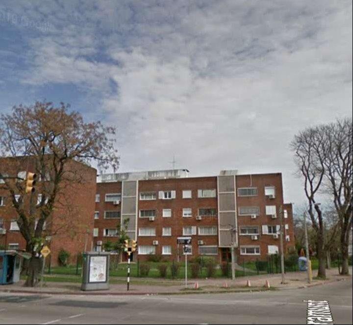 Alquiler Apartamento 3 dormitorios 1 baño luminoso amplio M