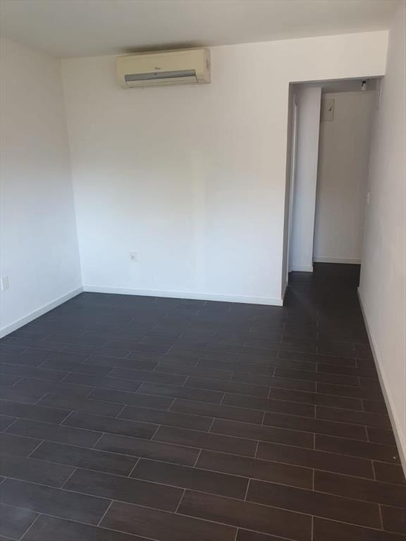 PLAZA ZABALA PISO 4
