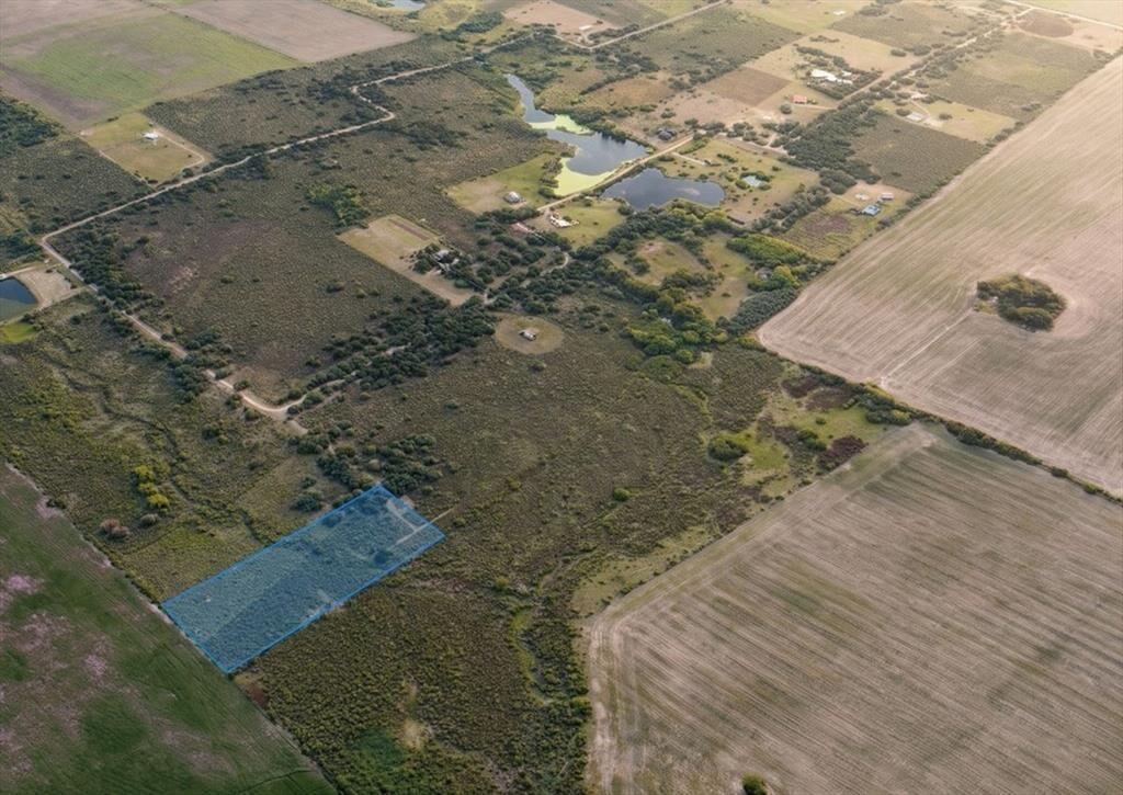 Terreno de Una Hectárea en El Ensueño - Los Aromos