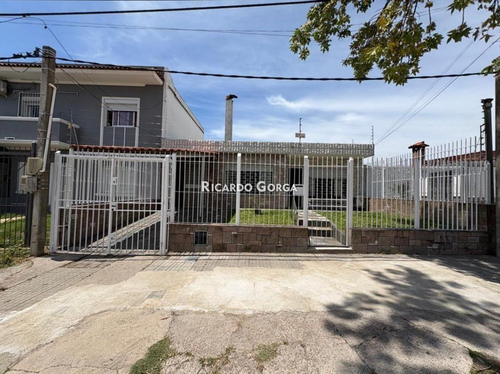 Venta Casa 3 dorm + Apto 1 dorm, cocheras y fondo c/parr...