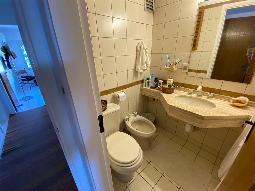 Gran Pent House, proximo a playa mansa, parada 16, vista al