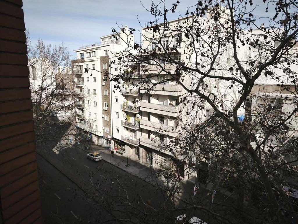 Venta en Parque Rodó de Apartamento de Dos Dormitorios con