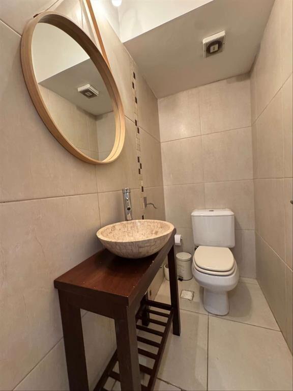 Casa en Punta Gorda, 3 dormitorios, cochera, Excelente esta