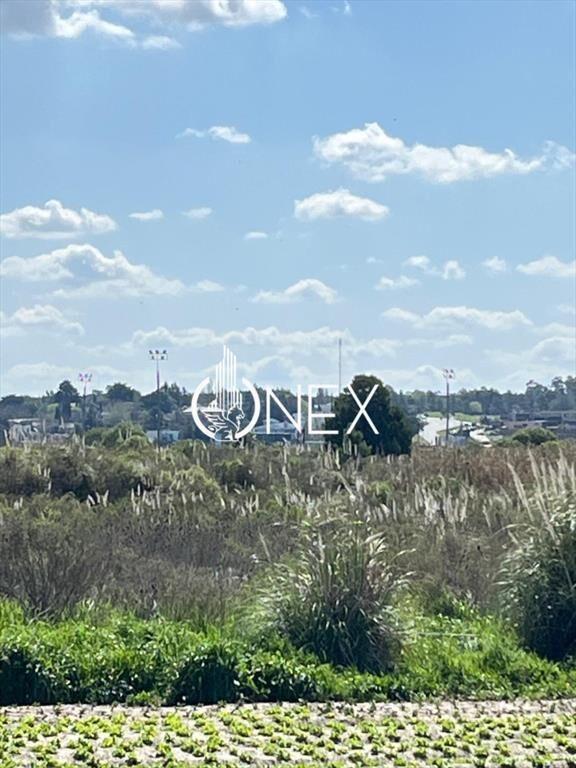 SE VENDE TERRENO BARRIOS PRIVADOS CANELONES. A DE