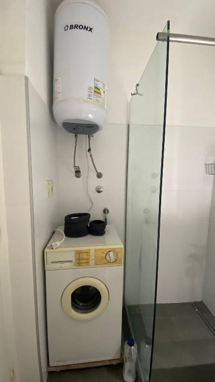 1DORM. A/A. WIFI.TZA. C/PARRILLERO.LAVAD.U$S850.T- 099633972