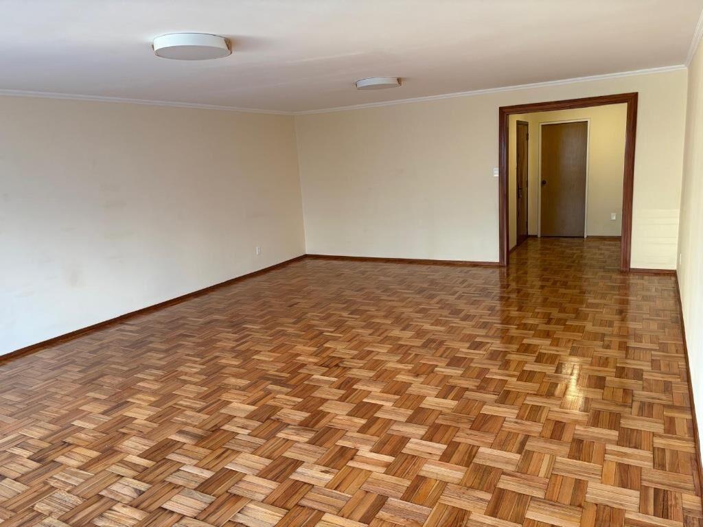 ALQUILO APARTAMENTO,3 Dorm,3 Ban, Servicio A METROS DEL MAR!