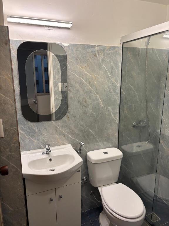 ALQUILO APARTAMENTO,3 Dorm,3 Ban, Servicio A METROS DEL MAR!