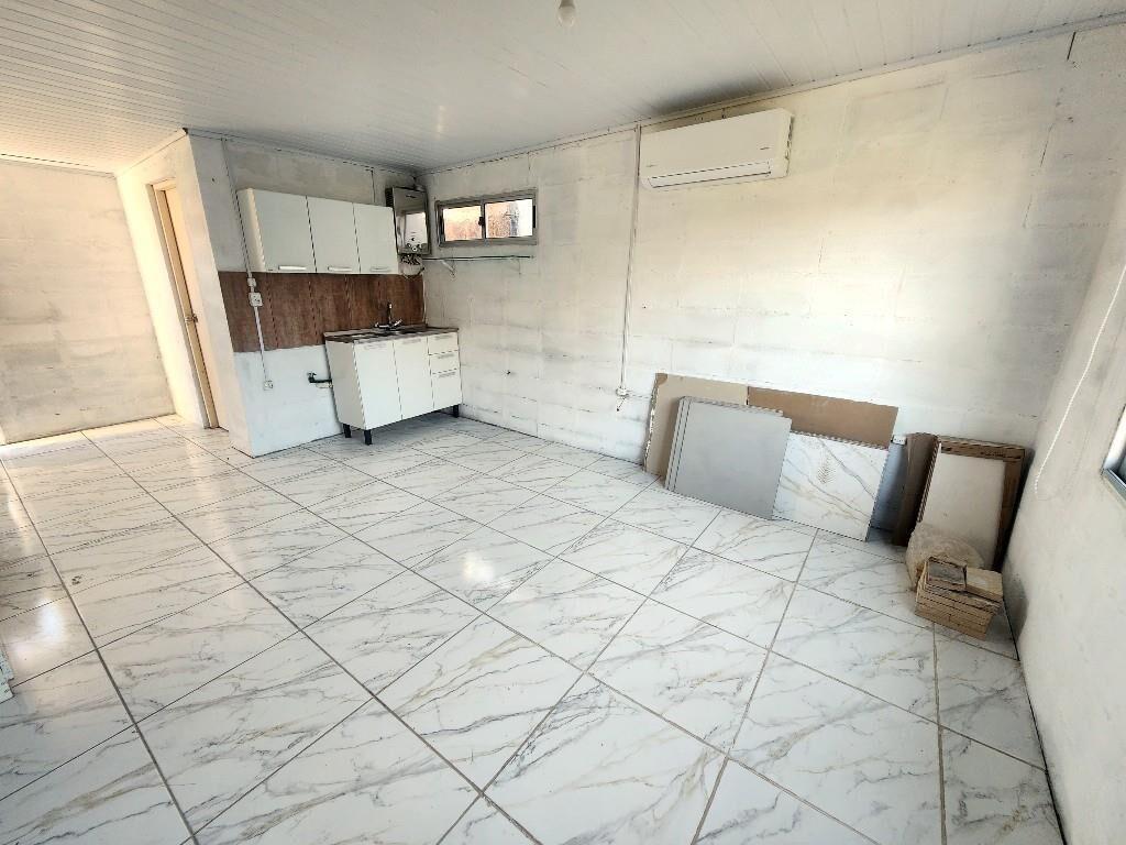 CASA + APARTAMENTO PRÓXIMA AL COSTA URBANA SHOPPING!!