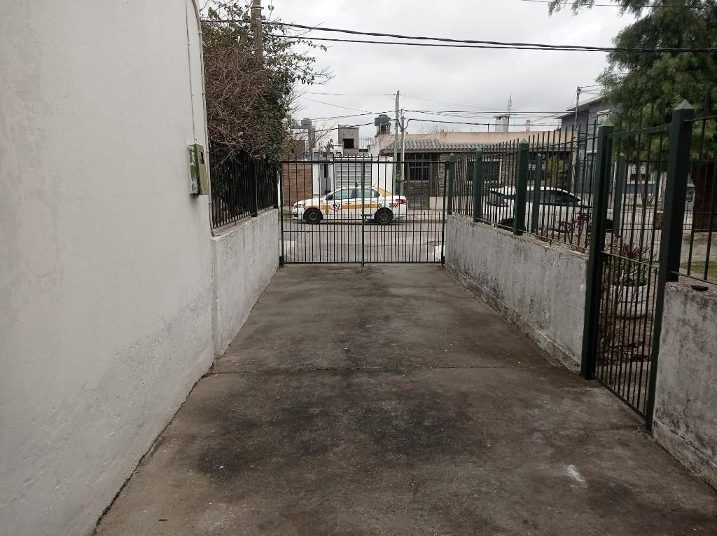 IMPERIAL VENDE .... LOCAL , DEPOSITO U OPCIONAL VIVIENDA.