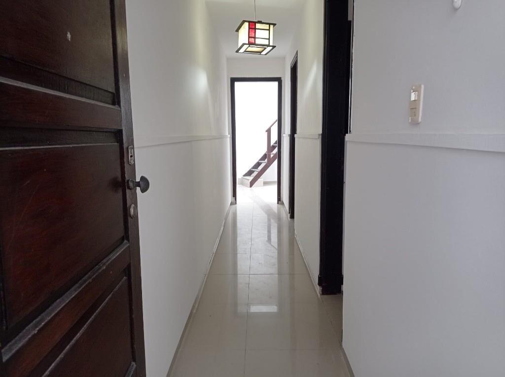 IMPERIAL VENDE.... APTO P.BAJA 2 DORM Y TERRAZA C/PARRILLERO