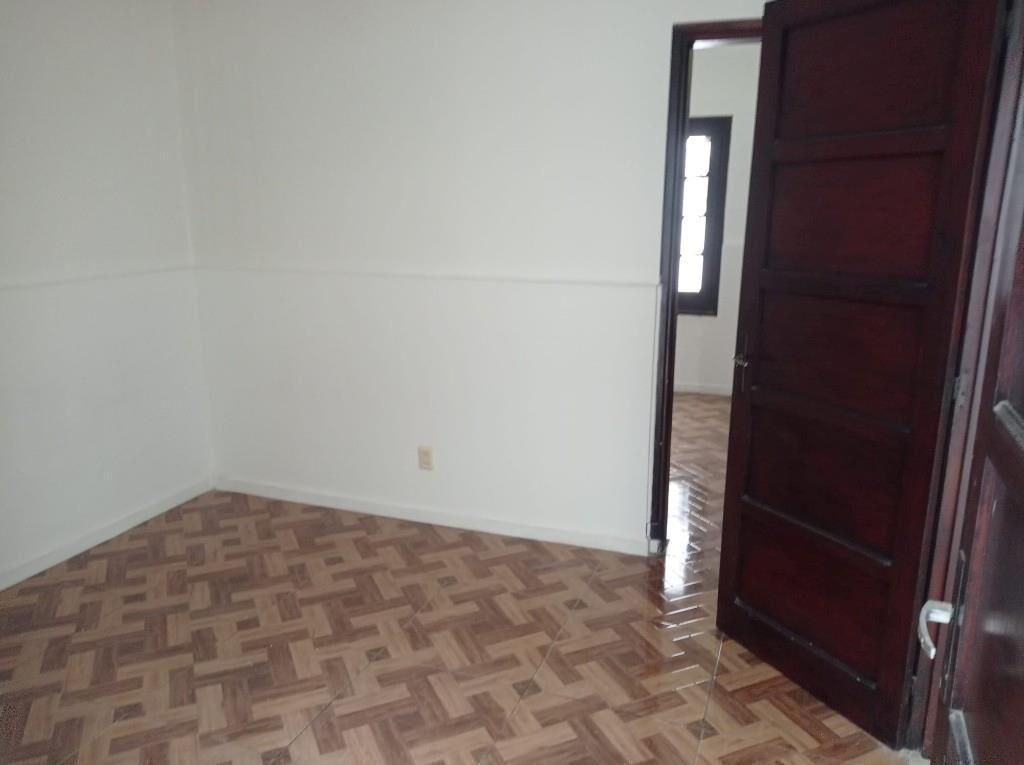 IMPERIAL VENDE.... APTO P.BAJA 2 DORM Y TERRAZA C/PARRILLERO
