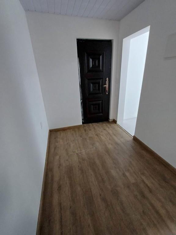 Alquiler apartamento reciclado de 1 dormitorio – Goes