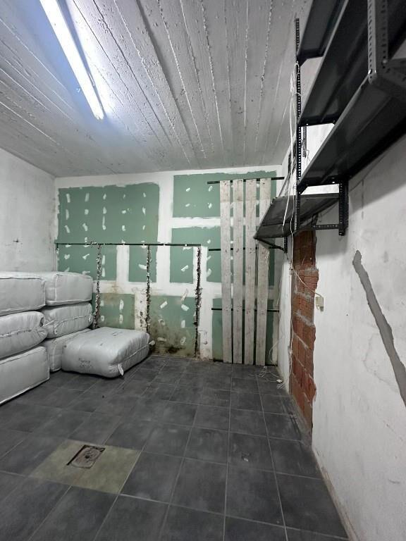 Local comercial y depósito  a la venta en Barrio Reus
