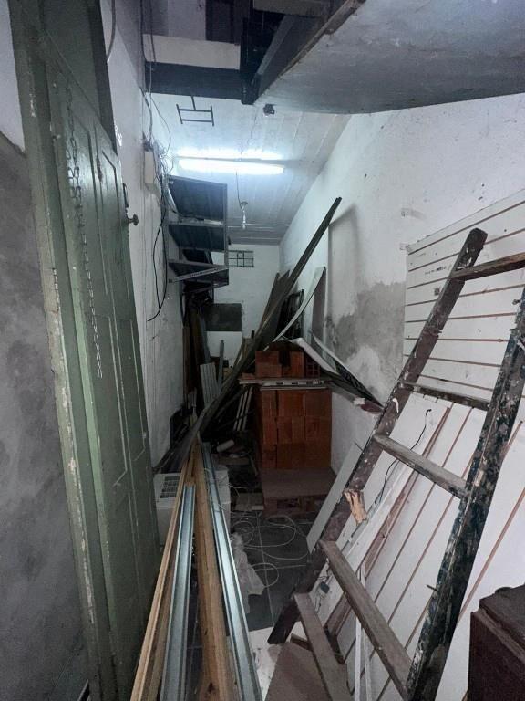Local comercial y depósito  a la venta en Barrio Reus