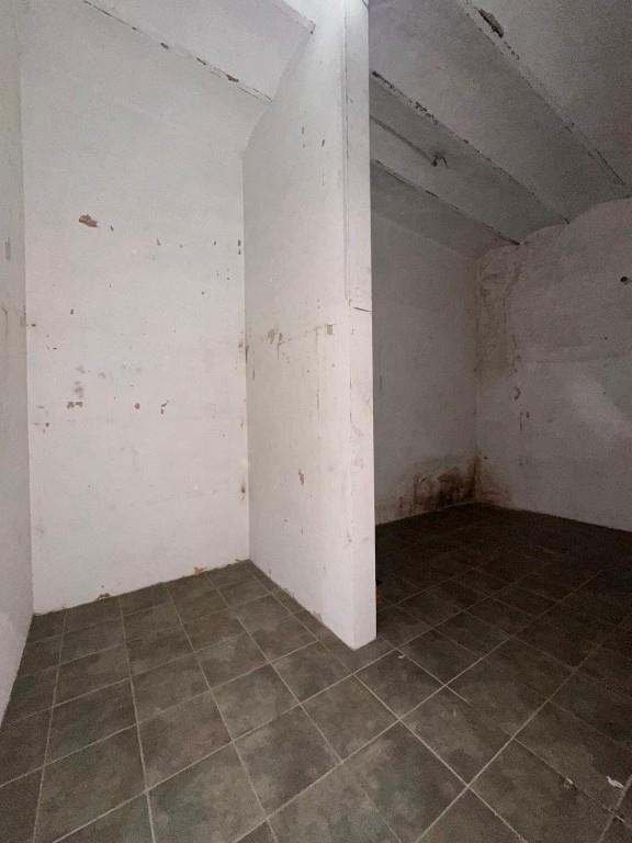 Local comercial y depósito  a la venta en Barrio Reus