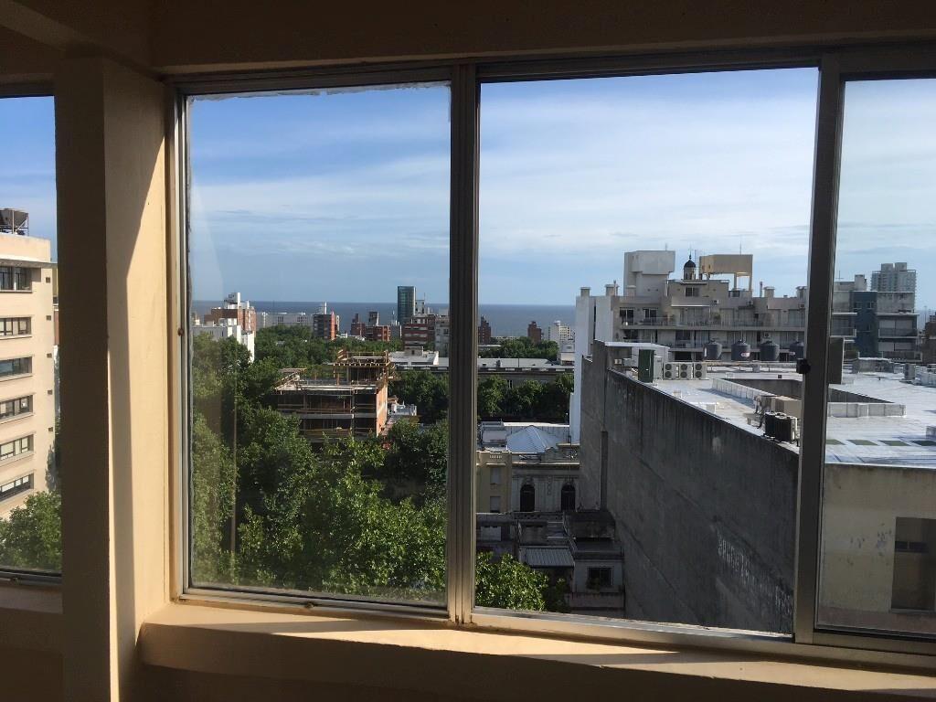 Piso alto, excelente estado, vista, mucha luz, gran punto