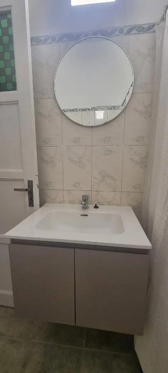 Gran ubicación, gastos bajos $2600, 1 dorm con patio propio