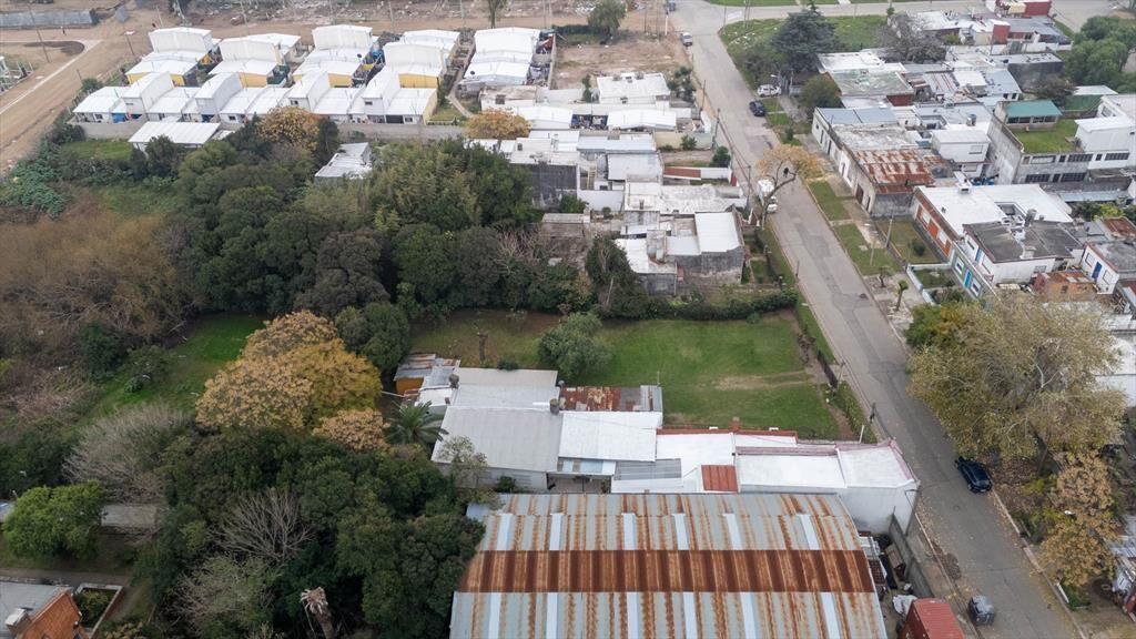 Venta Terreno 3.686 m2 con 2 Casas, Unión