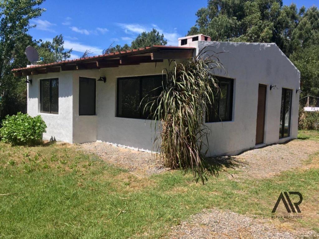 Casa en alquiler anual en Balneario Buenos Aires