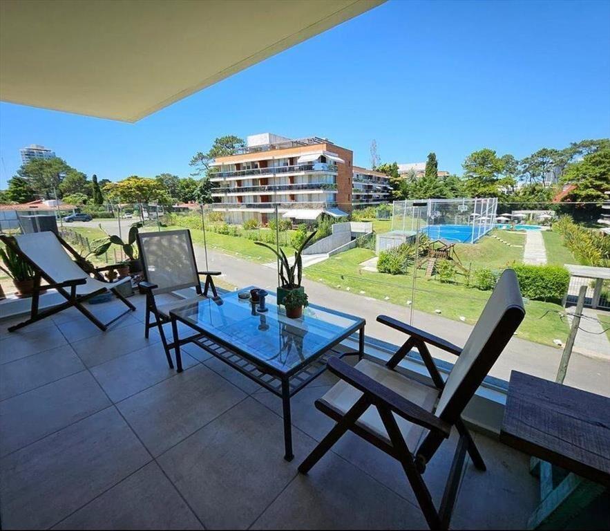 Venta apartamento dos dormitorios Punta del Este - Mansa