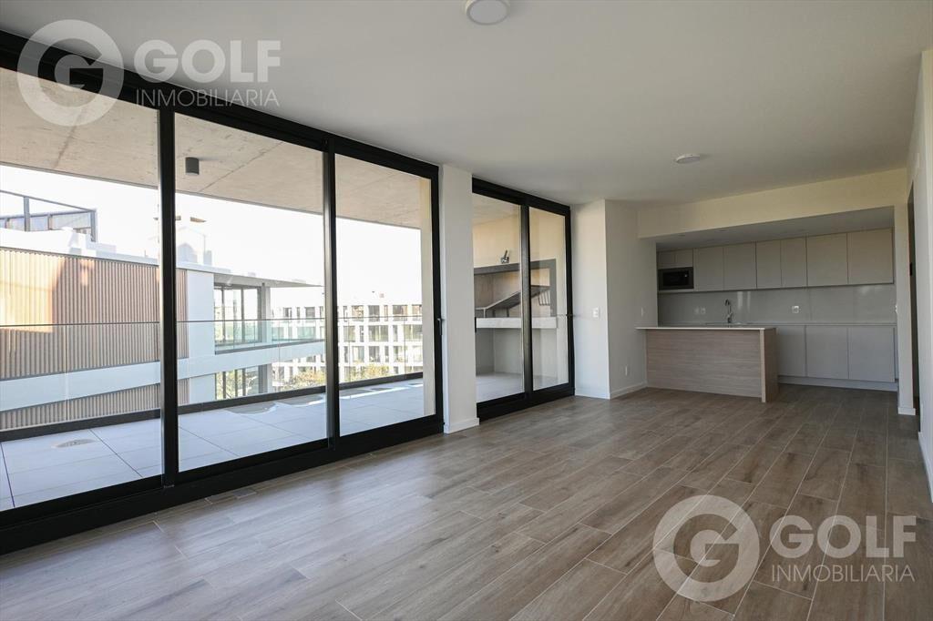 Venta apartamento de 2 dormitorios con terraza parrillero e