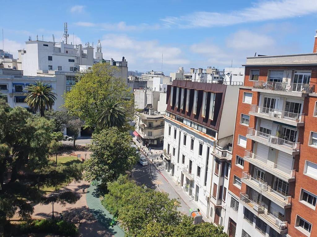 PLAZA ZABALA PISO 8