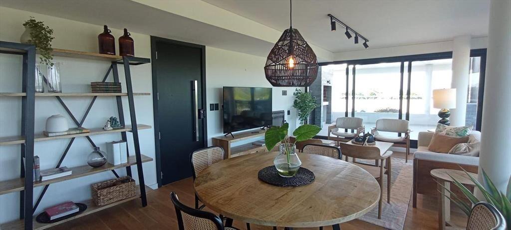 Alquiler de Apartamento en 3 dormitorios en Carrasco norte