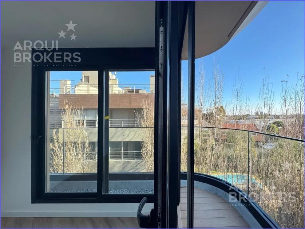 Apartamento de dos dormitorios en alquiler en Barra de Carr