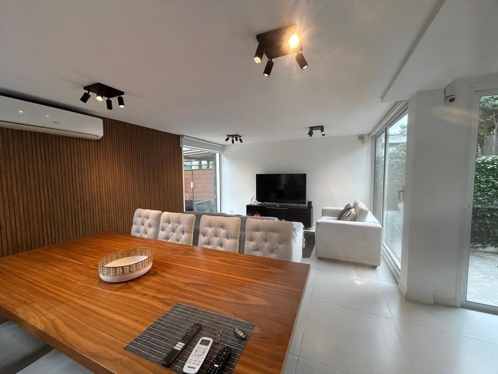 Casa en Parque Miramar 4 Dormitorios, 4 Baños, Piscina!