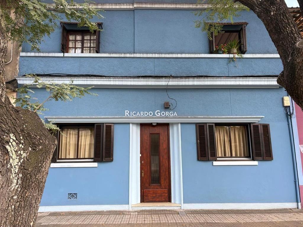 Casa en venta de 3 o 4 dormitorios y azotea con barbacoa...