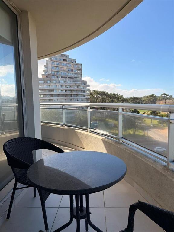 Alquiler temporal 1 dormitorio en Punta del Este